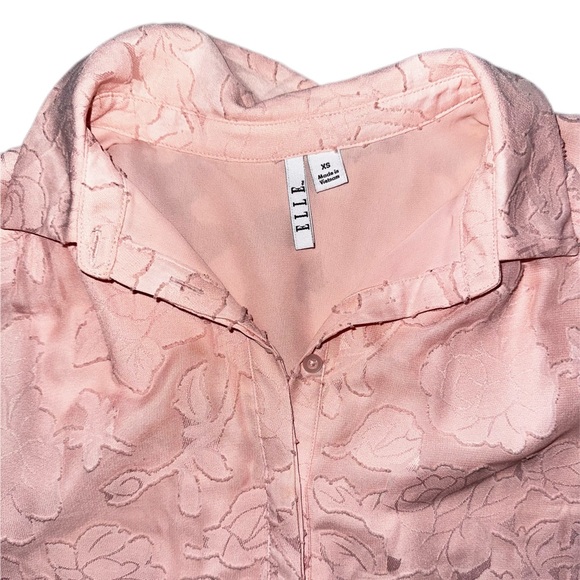 Pink Flower Tank - Picture 3 of 4